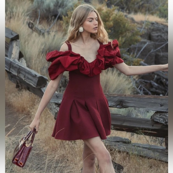 Mac Duggal Dresses & Skirts - MAC DUGGAL Oxblood Crepe Godet Hem Mini Dress Faille Ruffle Shoulder NWT Size 6